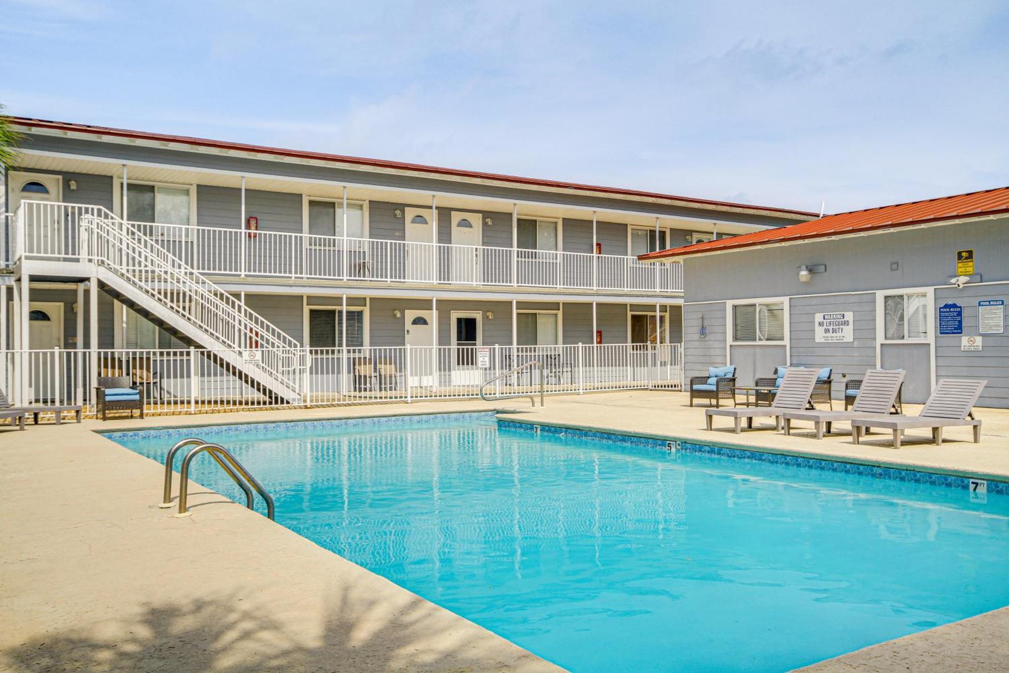 Airy Biloxi Condo With Patio Walk To Beach! Ngoại thất bức ảnh
